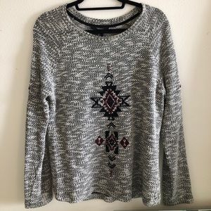 Grey long sleeve sweater